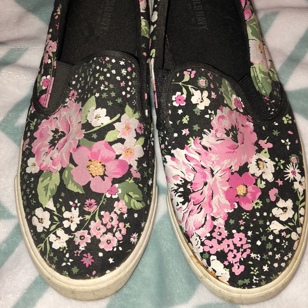 Black slip on sneakers